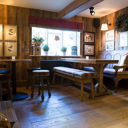 Red Lion Inn Little Budworth Екстериор снимка