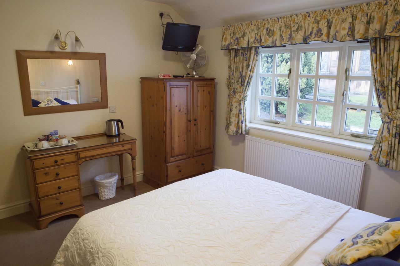 Red Lion Inn Little Budworth Екстериор снимка