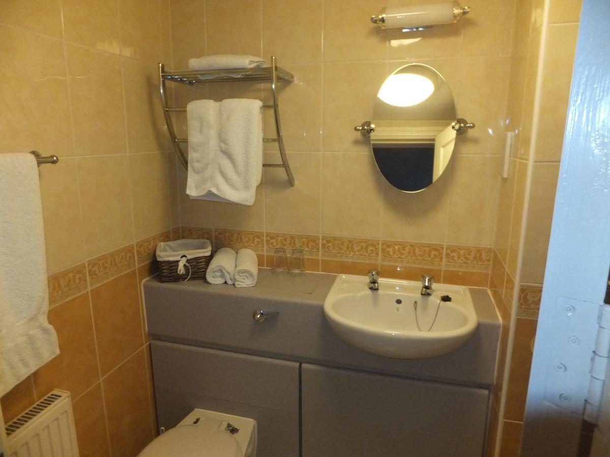 Red Lion Inn Little Budworth Екстериор снимка