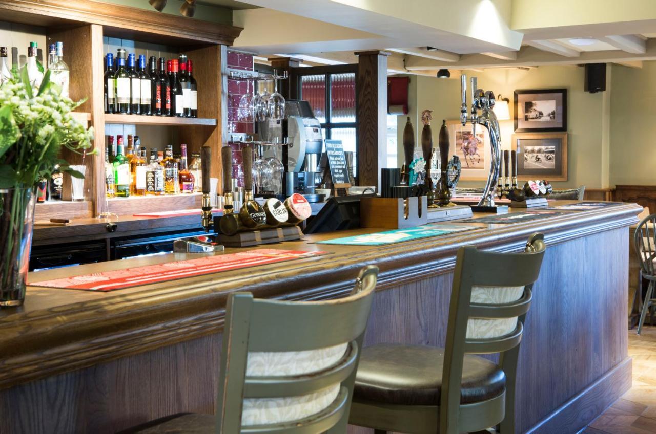 Red Lion Inn Little Budworth Екстериор снимка