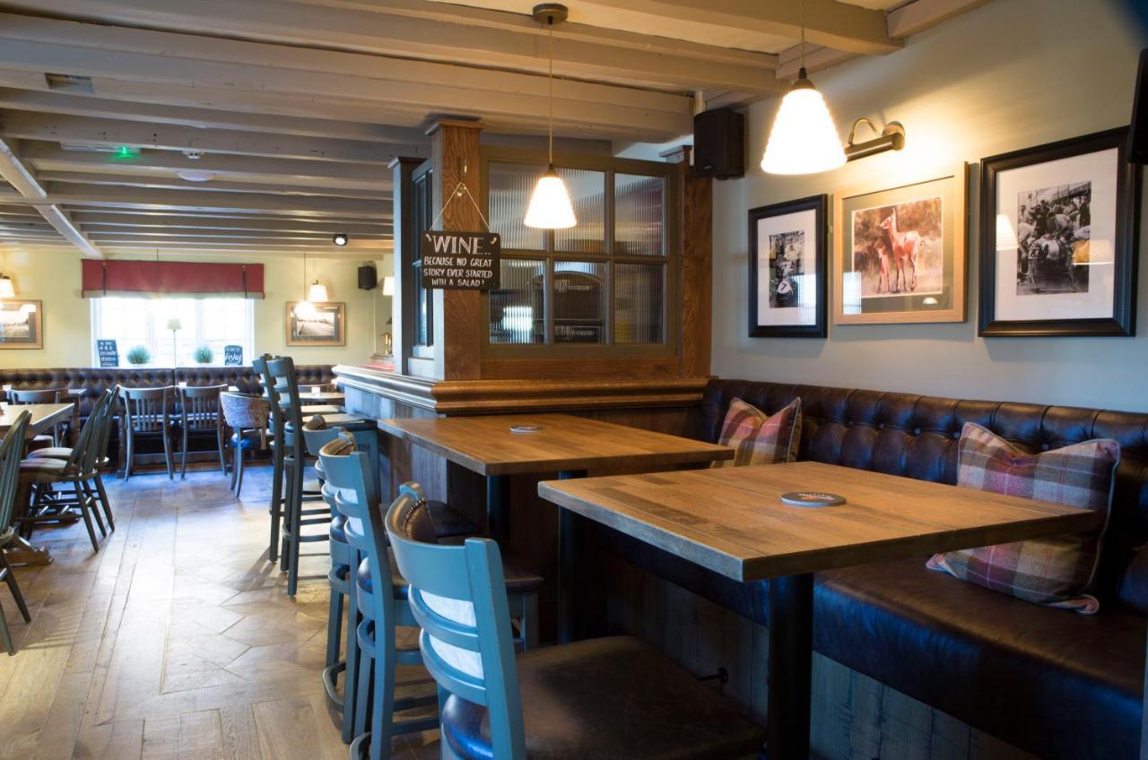 Red Lion Inn Little Budworth Екстериор снимка